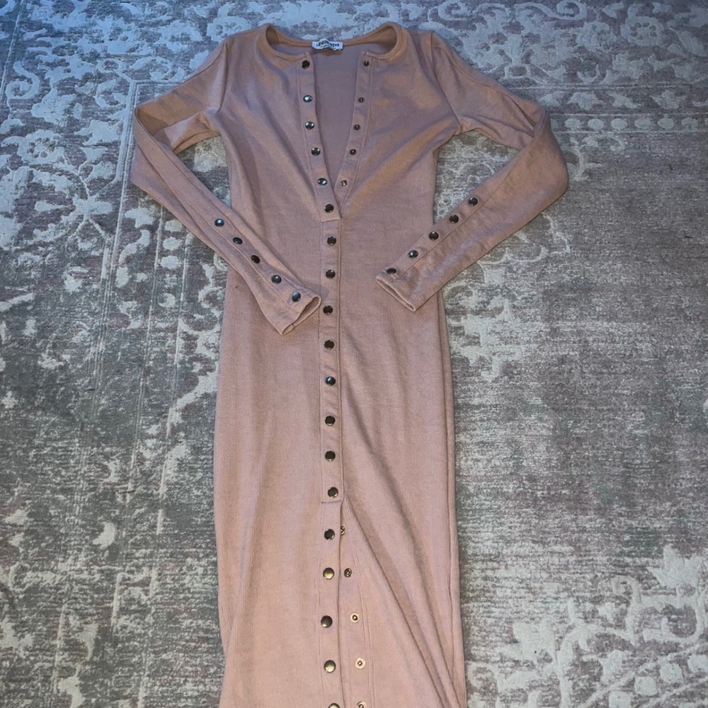 Fashion Nova midi dress